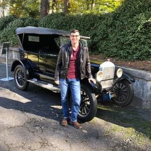 Meet your Posher, Seth